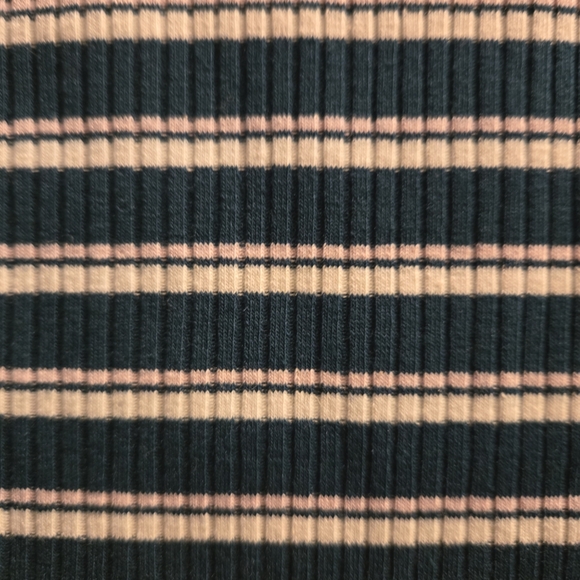 Ardene Crew Neck - Picture 3 of 3